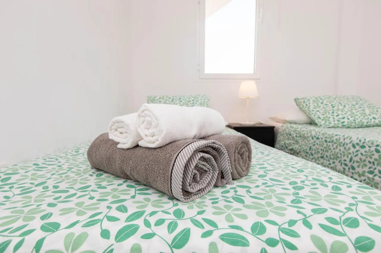 Heaven By The Sea Apartments 말라가